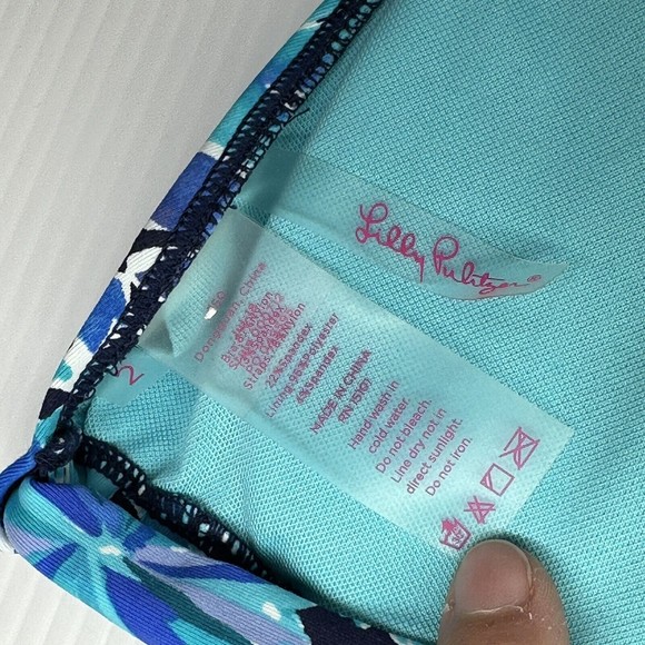 Lilly Pulitzer In Too Deep Guava Triangle Bikini Top Sz 2 Swimsuit - Picture 6 of 7